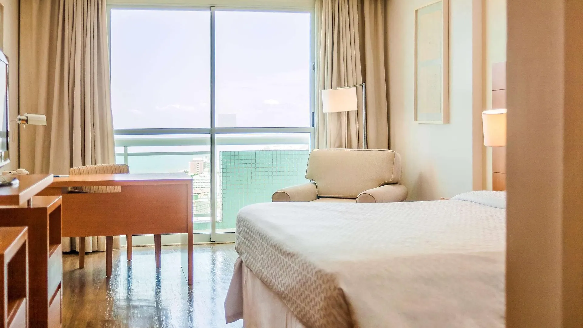 Mercure Macae 4*,  Brazil