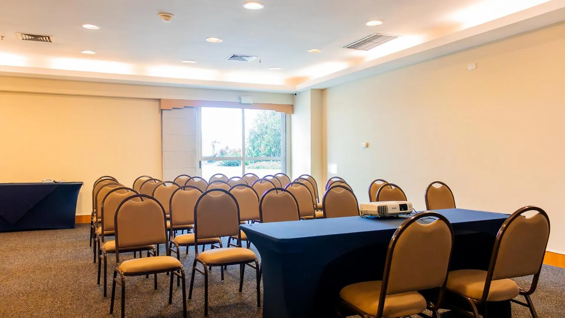 Mercure Macae